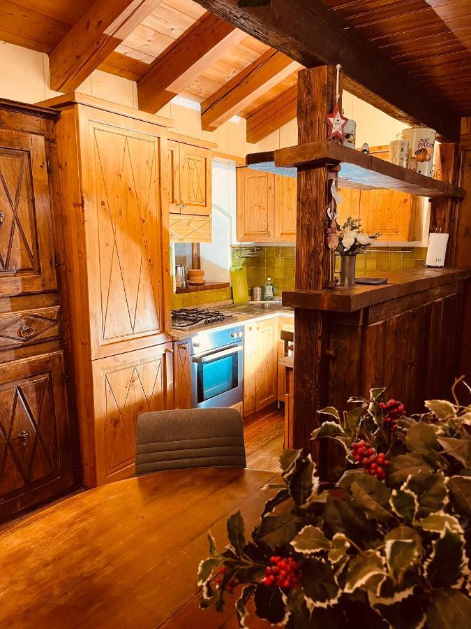 Chalet Blanc "Coeur Sapin" Courmayeur Exteriér fotografie